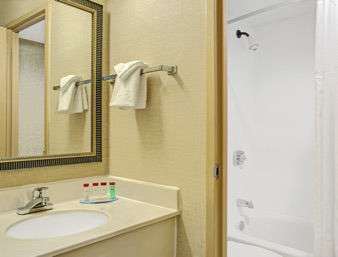 Days By Wyndham Hotel 2*
